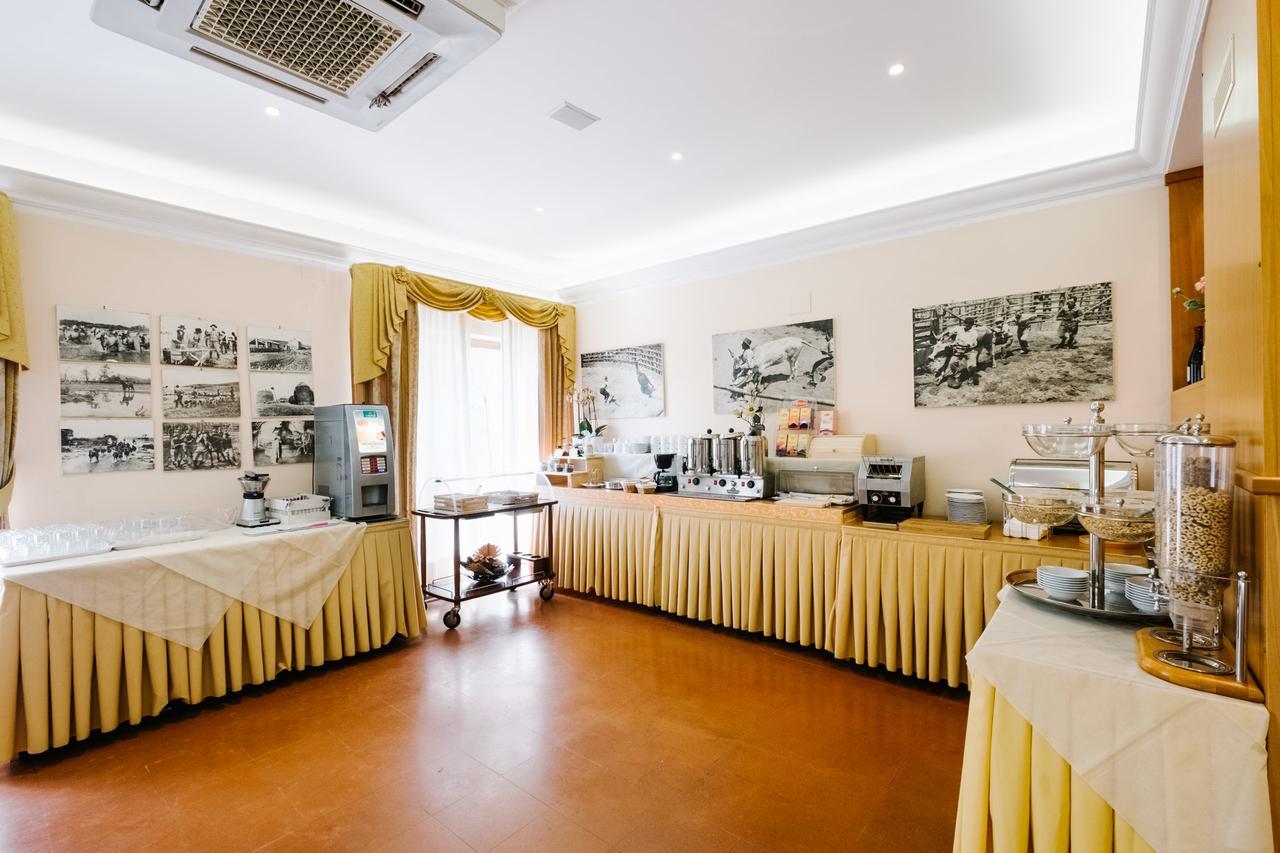 Hotel Cala Di Forno Fonteblanda Exterior photo